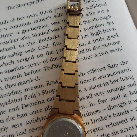 Vintage Pierre Bideaux Golden Watch - Picture 9 of 10